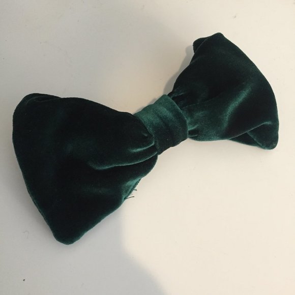 Velvet Bow Hair Clip - Picture 3 of 4